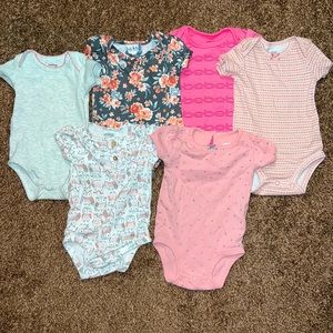 6 0-3 month short sleeve girl onesies